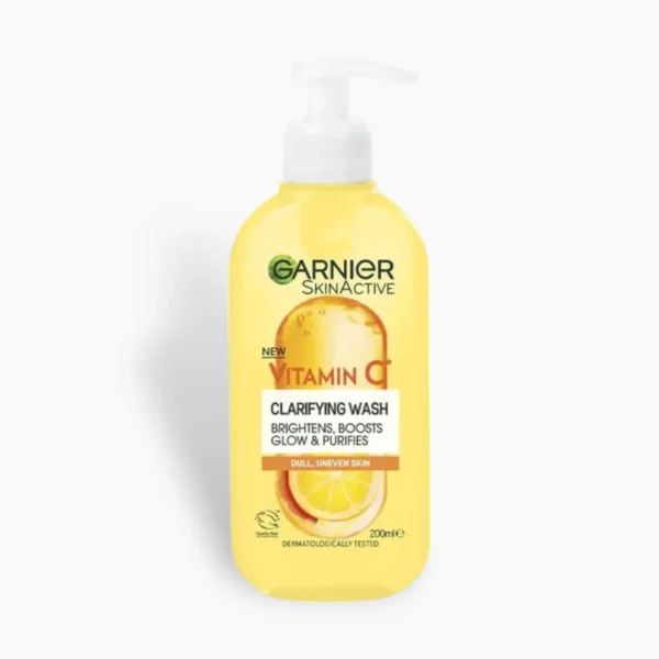 Garnier Skin Naturals Vitamin C Clarifying Face Wash – 200ml